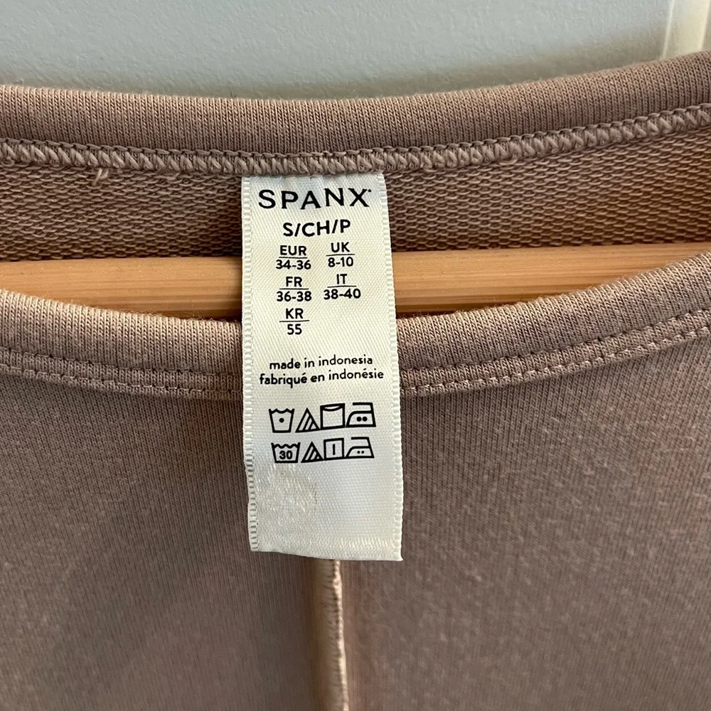 Spanx Pink Perfect Length Dolman Sweatshirt EUC with Tags Size Small - Picture 5 of 8